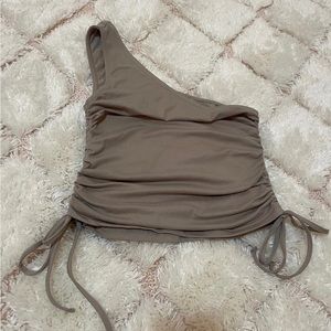 Forever 21 Rusched One Shoulder stop